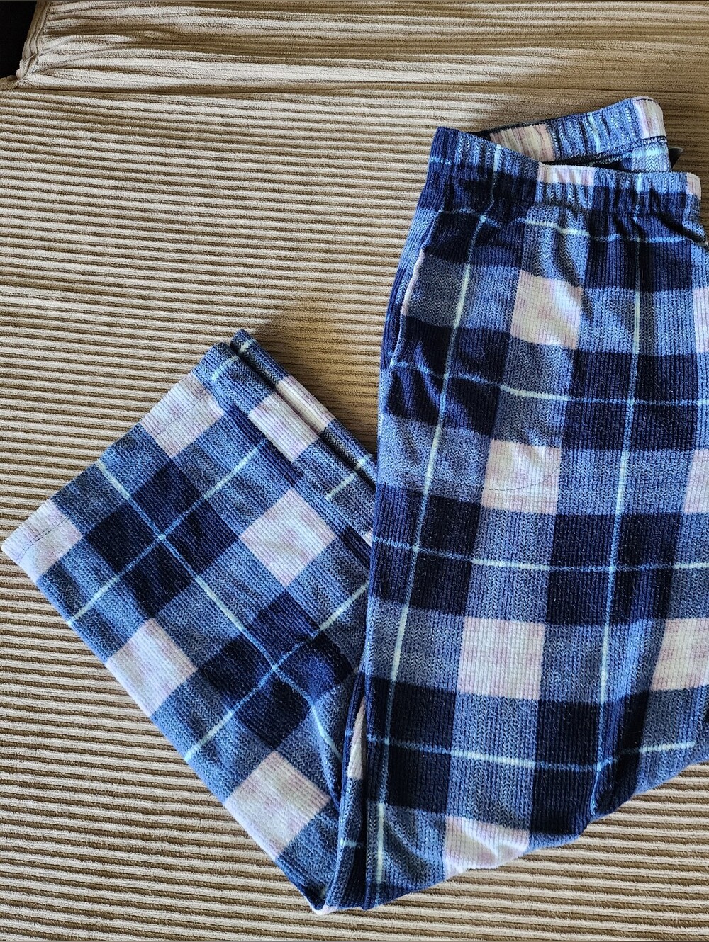 Eddie Bauer Blue and Pink Plaid Sleep Pants